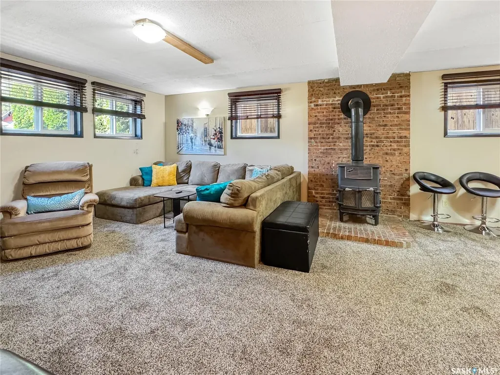 1772 Centennial Crescent North Battleford SK S9A 3J3