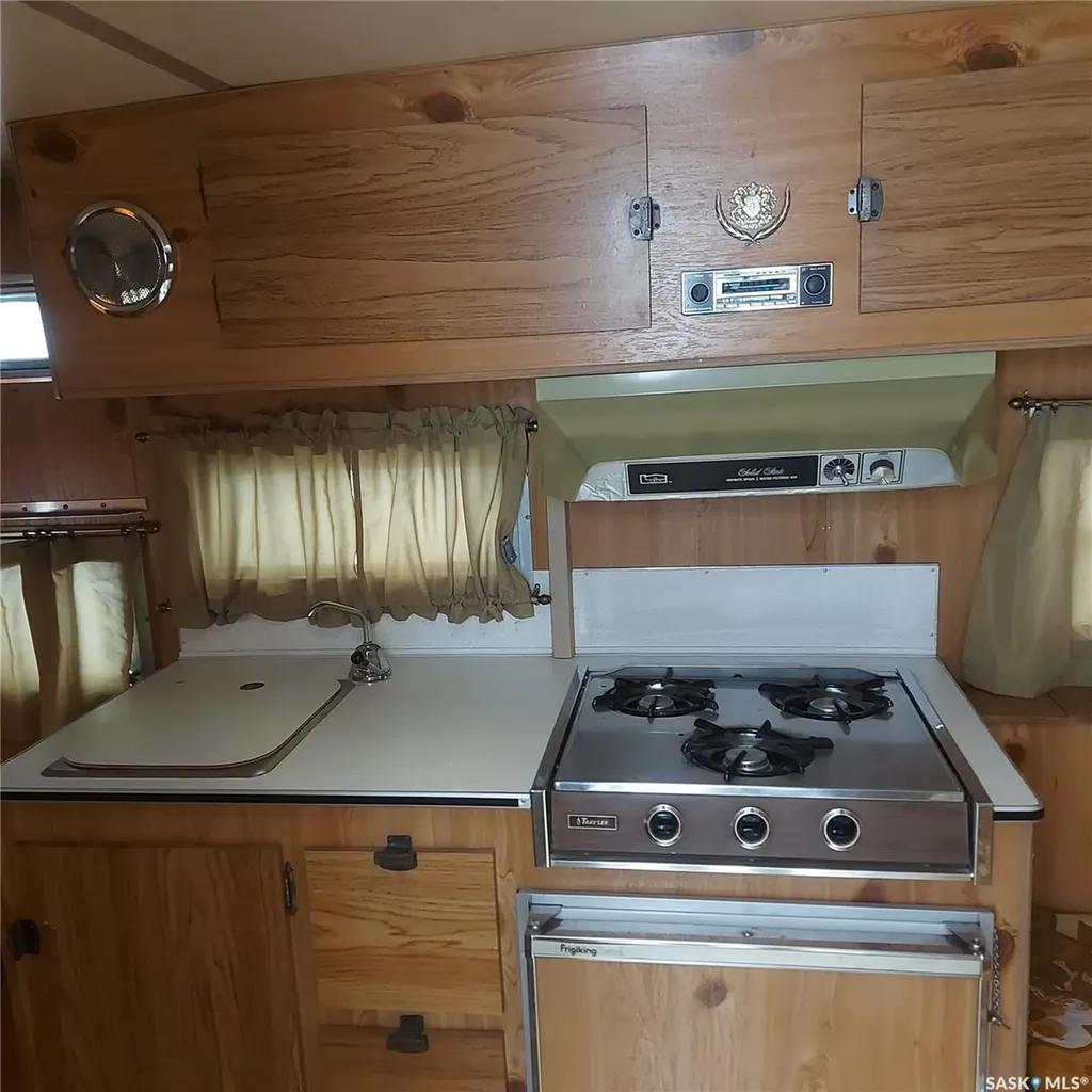 5 Lakeshore Drive Hudson Bay Rm No. 394 SK S0E 0Y0