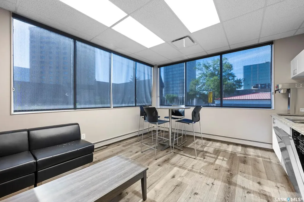 1854 Mcintyre Street Regina SK S4P 2P9