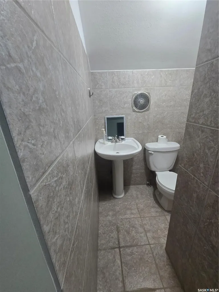 216 Scott Street Kennedy SK S0G 2R0
