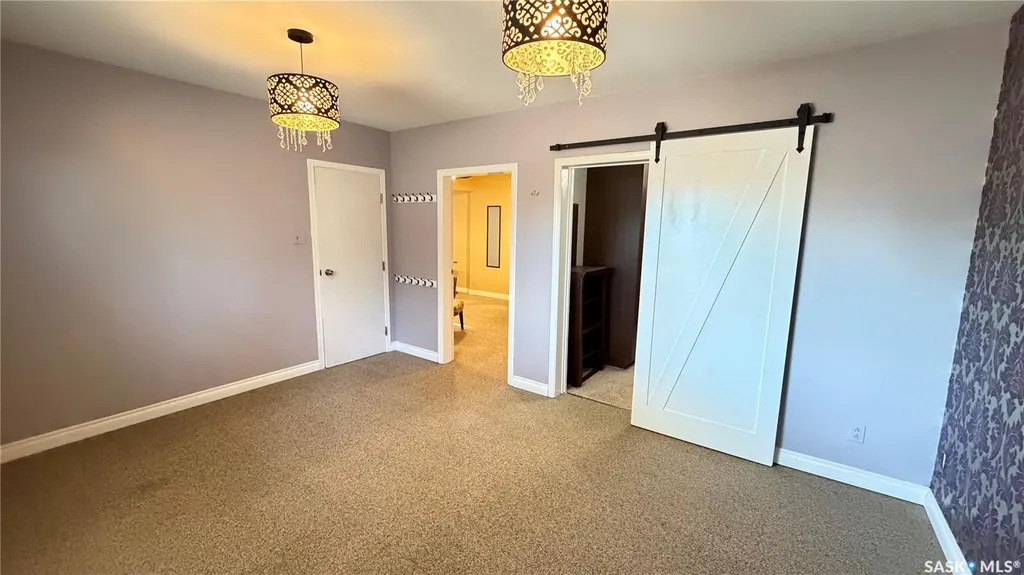 217 2nd Avenue Maple Creek SK S0N 1N0