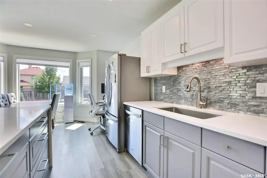 10334 Wascana Estates Regina SK S4V 2X1