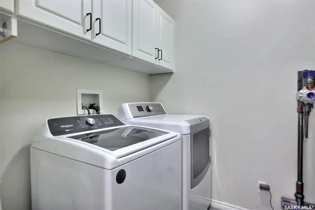 10334 Wascana Estates Regina SK S4V 2X1