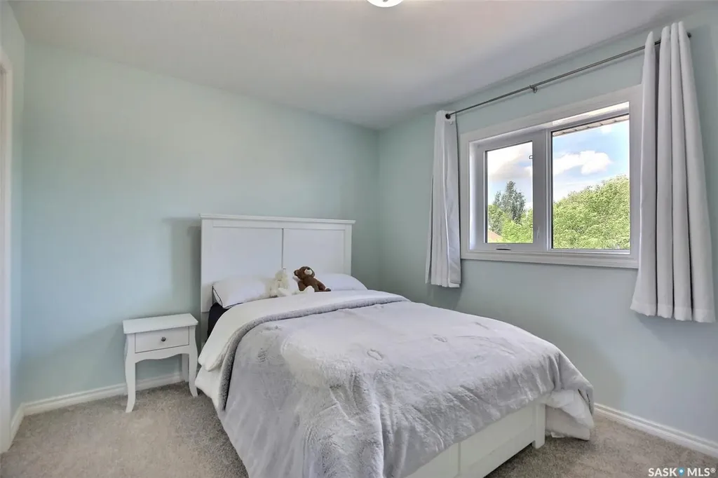 10334 Wascana Estates Regina SK S4V 2X1