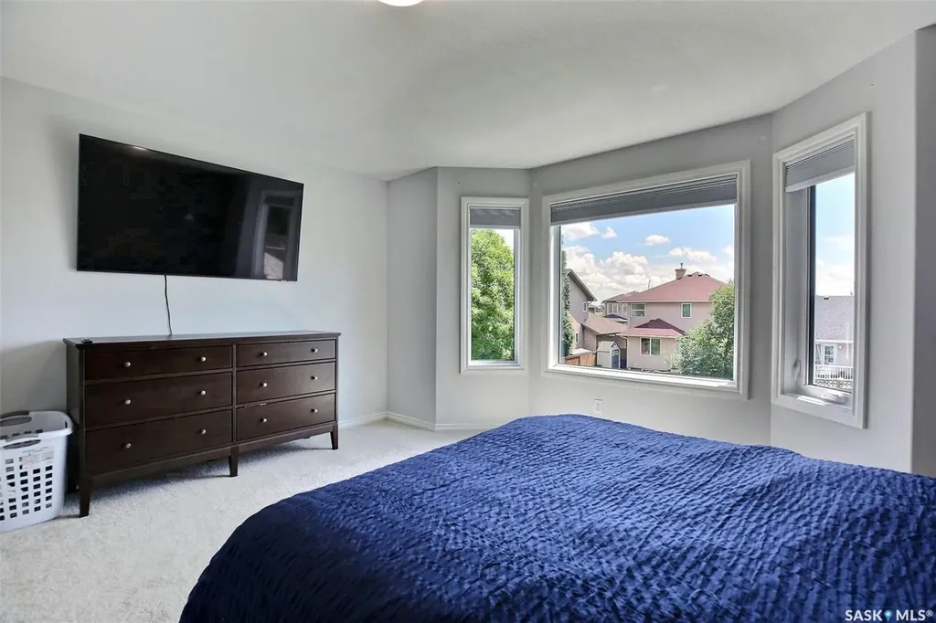 10334 Wascana Estates Regina SK S4V 2X1