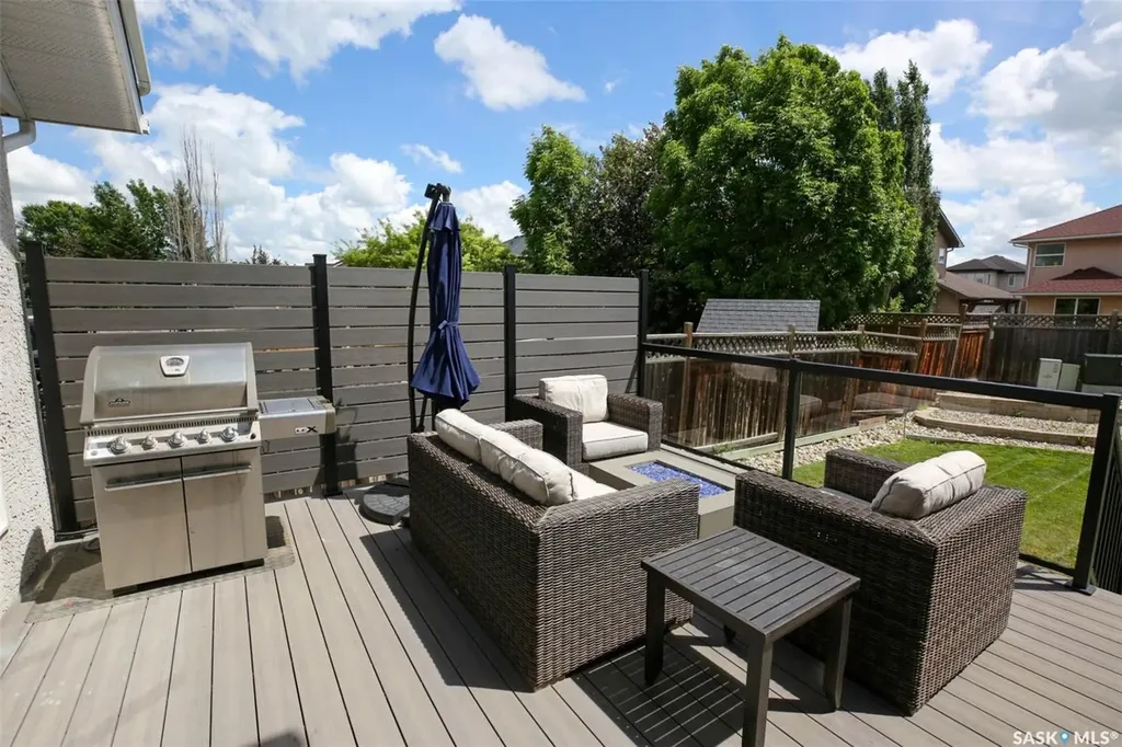 10334 Wascana Estates Regina SK S4V 2X1