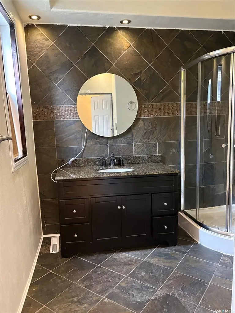 368 4th Avenue E Melville SK S0A 2P0