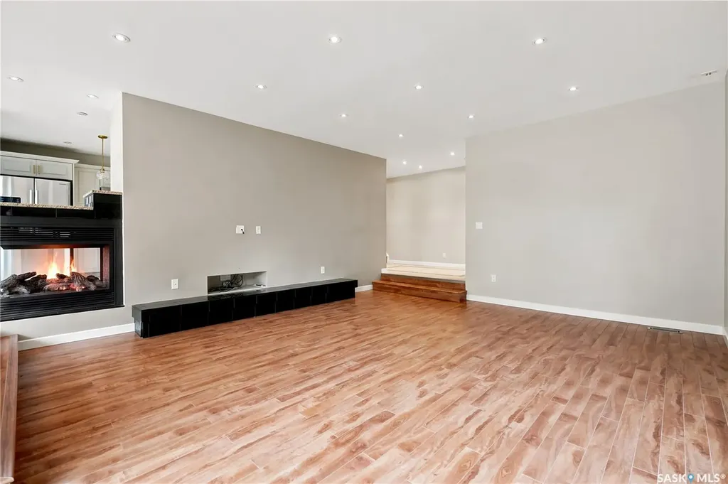 19 Martin Crescent Regina SK S4S 6L6