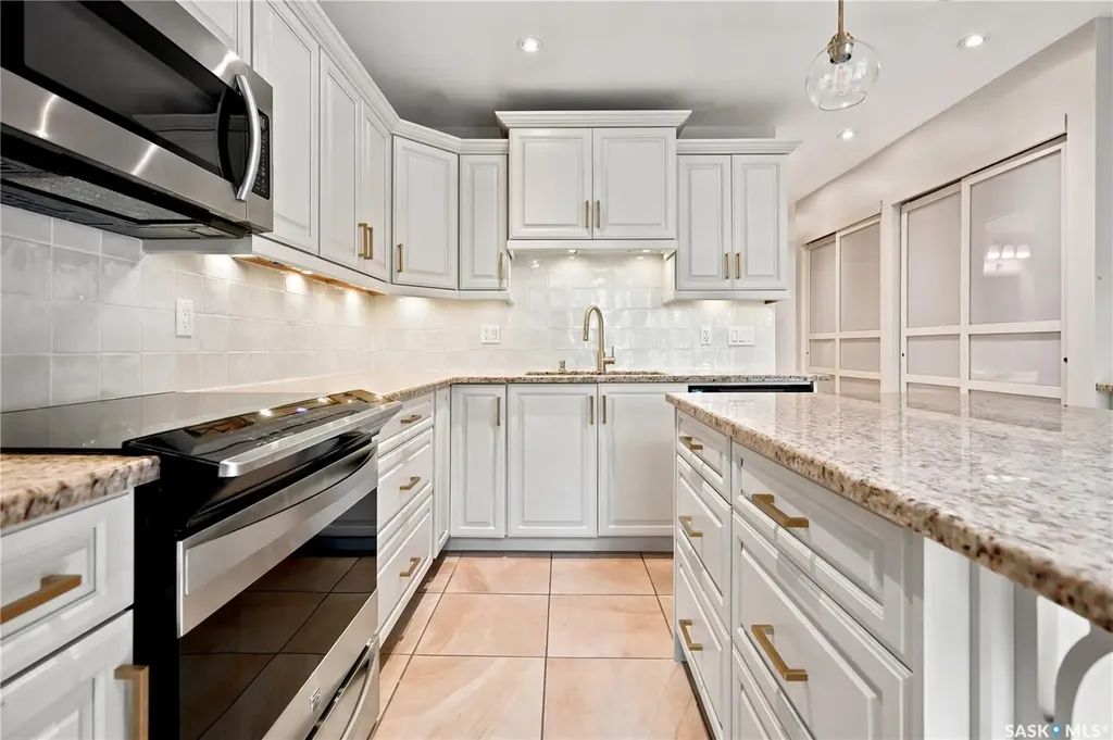 19 Martin Crescent Regina SK S4S 6L6