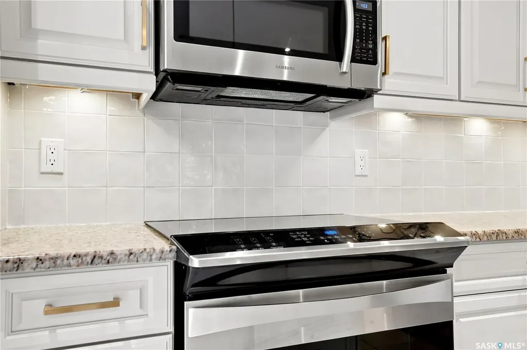 19 Martin Crescent Regina SK S4S 6L6