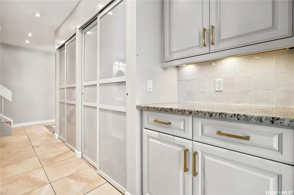 19 Martin Crescent Regina SK S4S 6L6