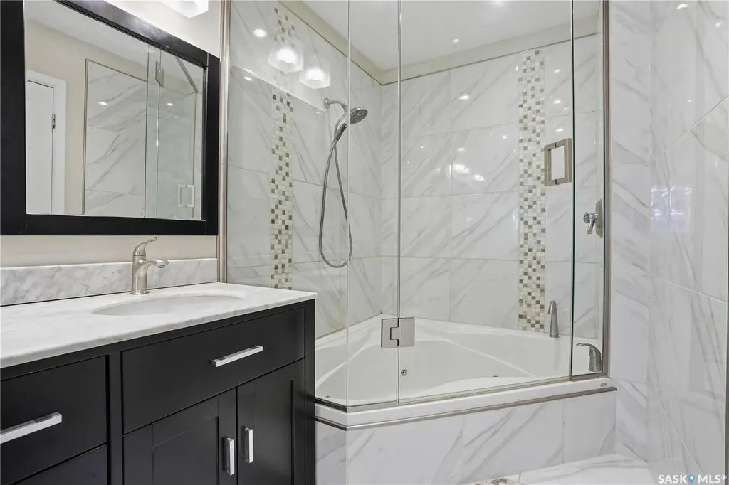 19 Martin Crescent Regina SK S4S 6L6