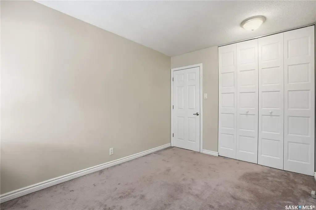 19 Martin Crescent Regina SK S4S 6L6