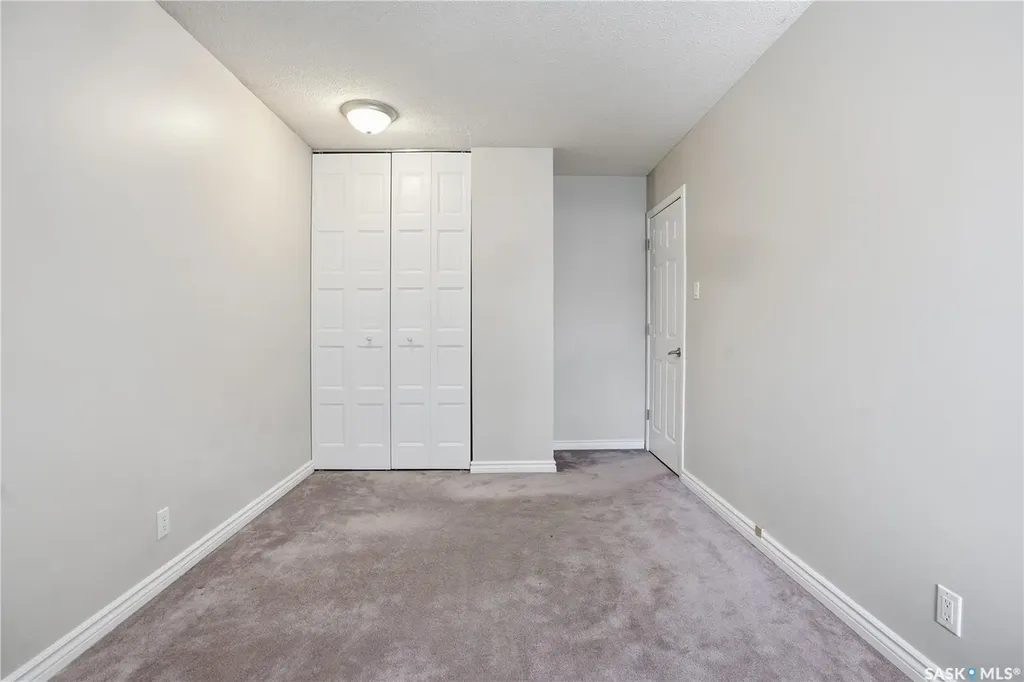 19 Martin Crescent Regina SK S4S 6L6