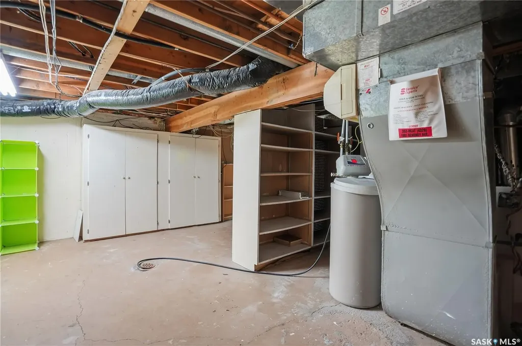 19 Martin Crescent Regina SK S4S 6L6