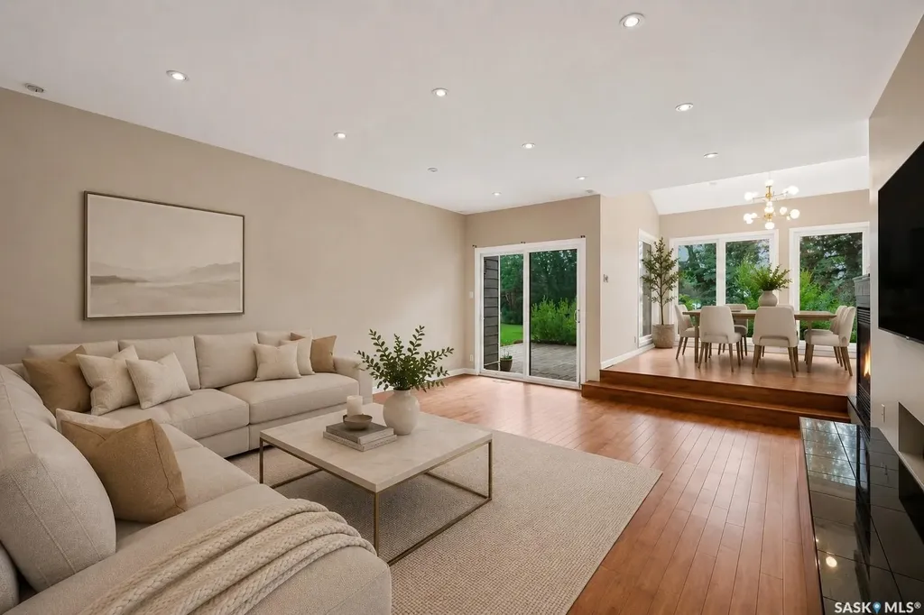 19 Martin Crescent Regina SK S4S 6L6