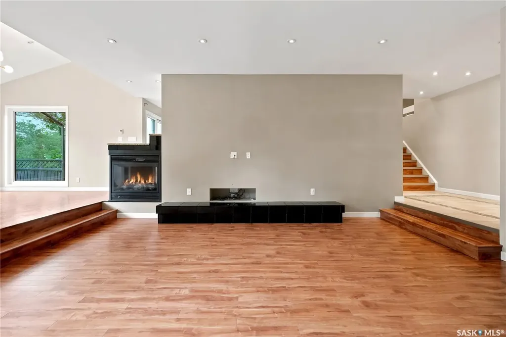 19 Martin Crescent Regina SK S4S 6L6