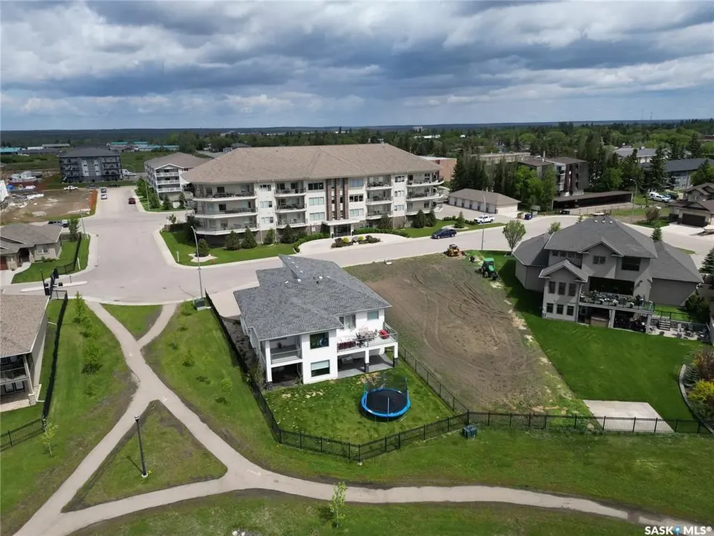 2885 Lakeview Drive Prince Albert SK S6W 0A4