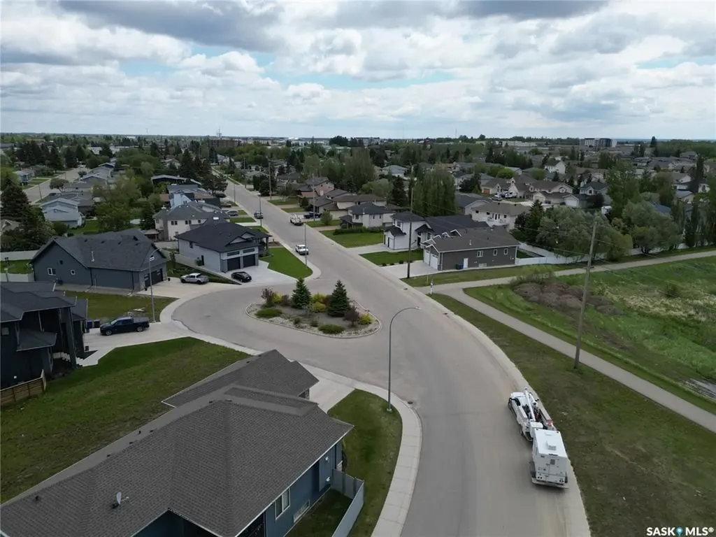742 32nd Street W Prince Albert SK S6W 0A3