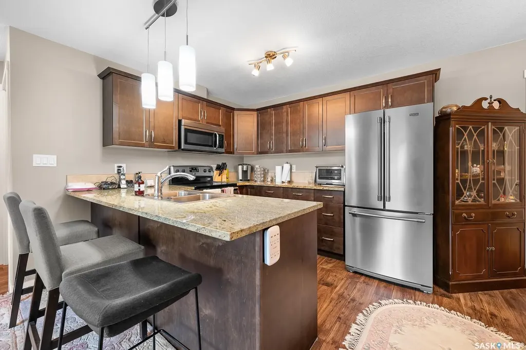 1220 Empress Street Regina SK S4T 1G7