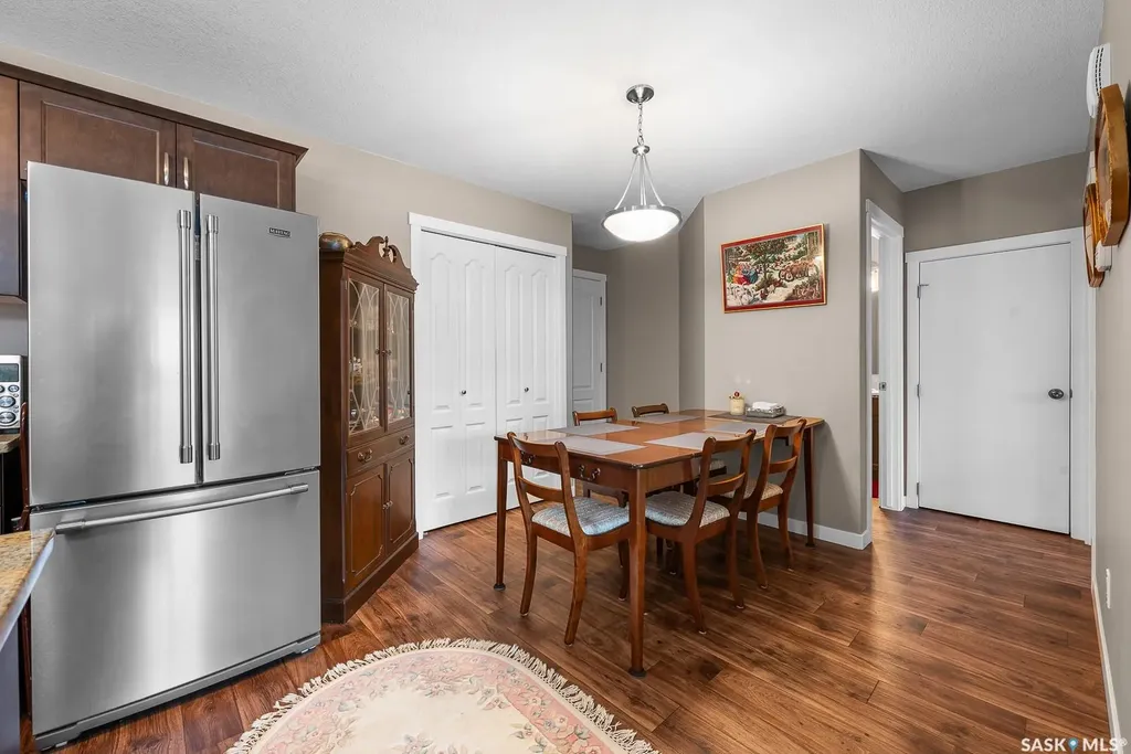 1220 Empress Street Regina SK S4T 1G7