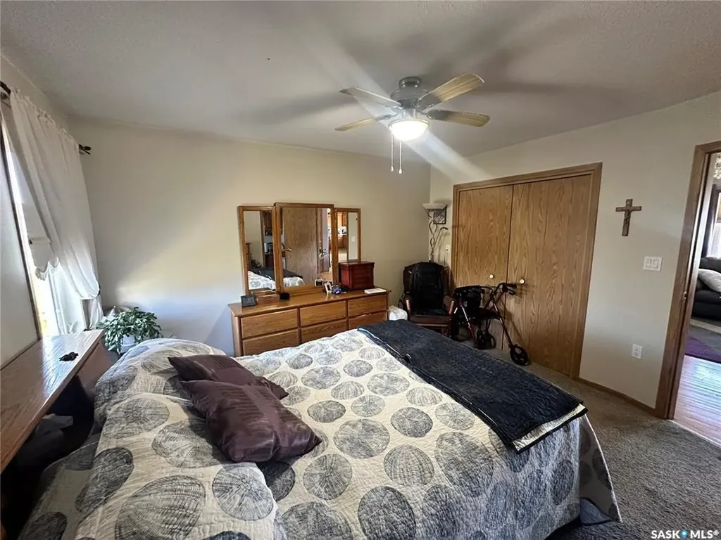 48 Eisenhower Street Redvers SK S0C 2H0