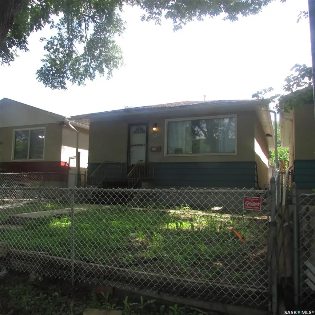 1745 Quebec Street Regina SK S4P 1J4