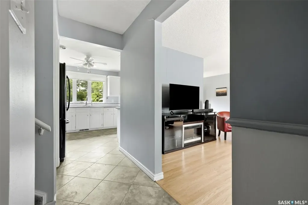 2305 Parliament Avenue Regina SK S4S 4G5