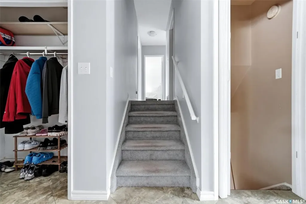2305 Parliament Avenue Regina SK S4S 4G5