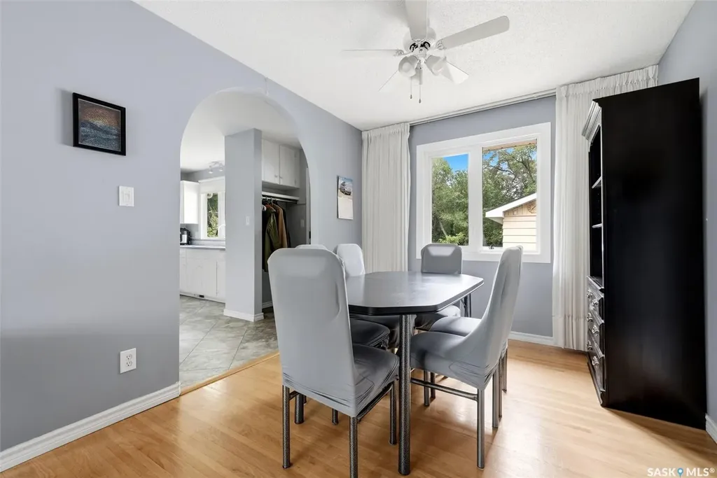 2305 Parliament Avenue Regina SK S4S 4G5