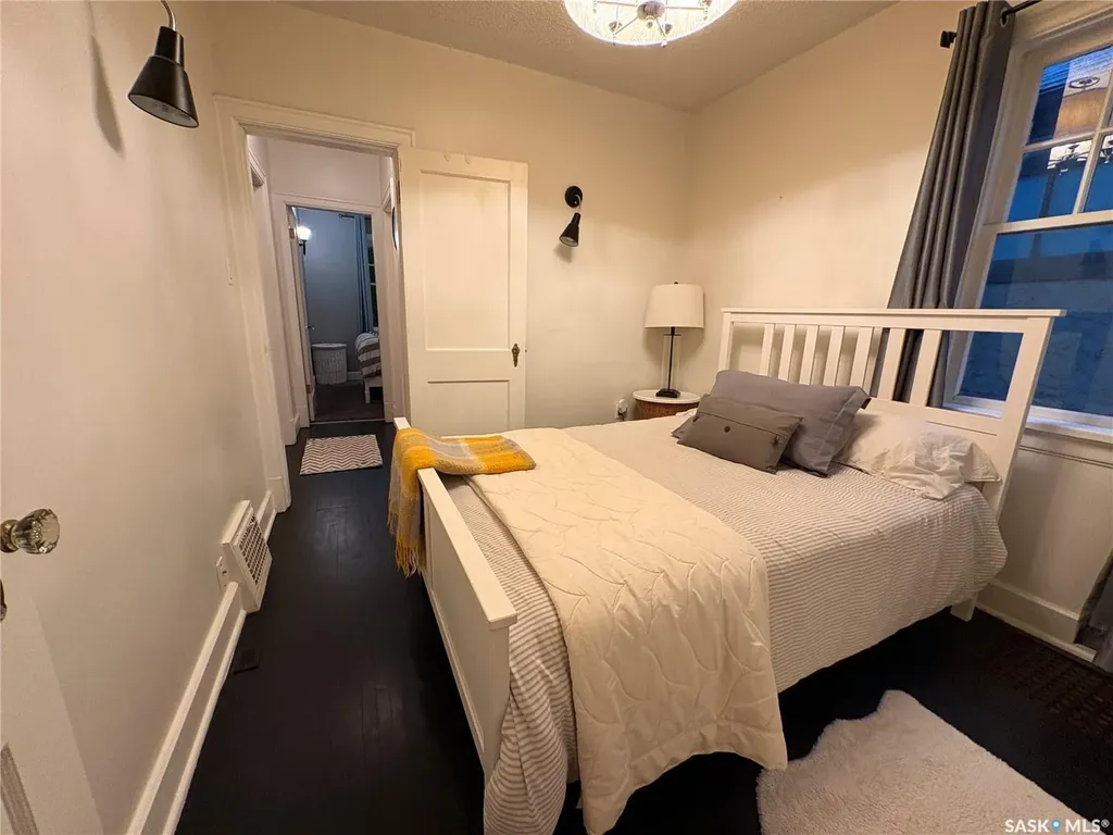 2458 Broder Street Regina SK S4N 3T2