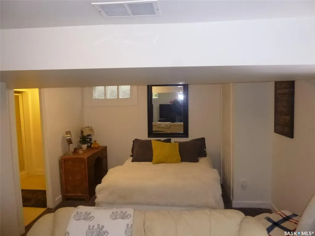 2458 Broder Street Regina SK S4N 3T2