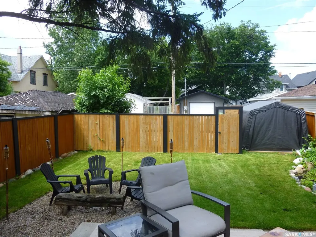 2458 Broder Street Regina SK S4N 3T2