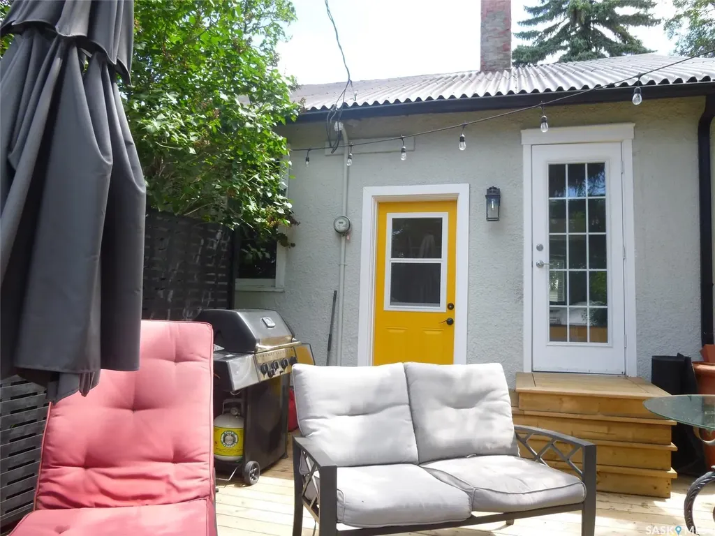 2458 Broder Street Regina SK S4N 3T2