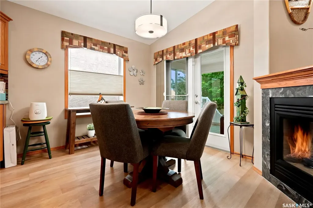 3039 Cranbourn Crescent Regina SK S4V 3B3