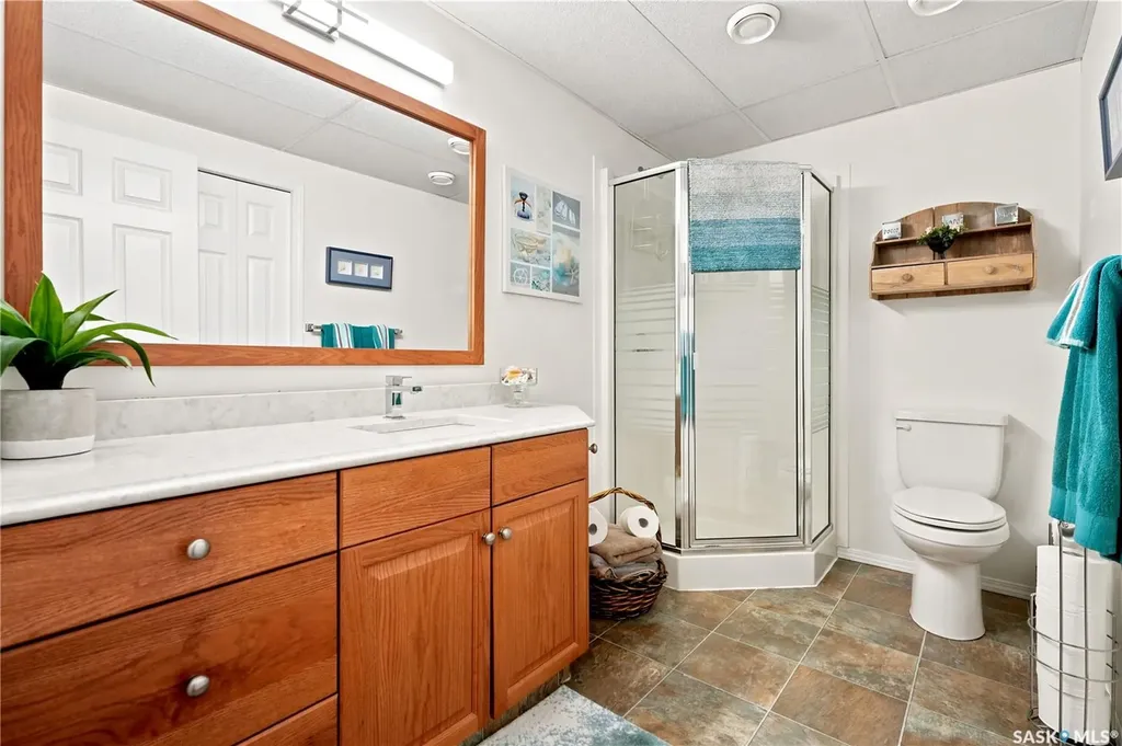 3039 Cranbourn Crescent Regina SK S4V 3B3