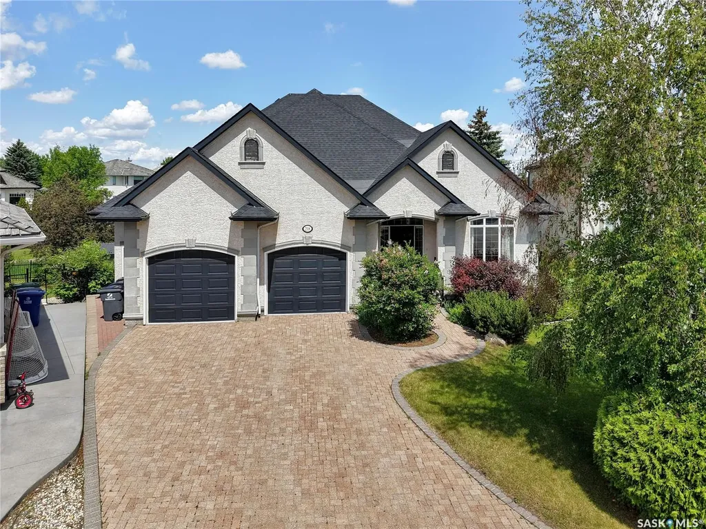 218 Horlick Crescent Saskatoon SK S7N 4R5