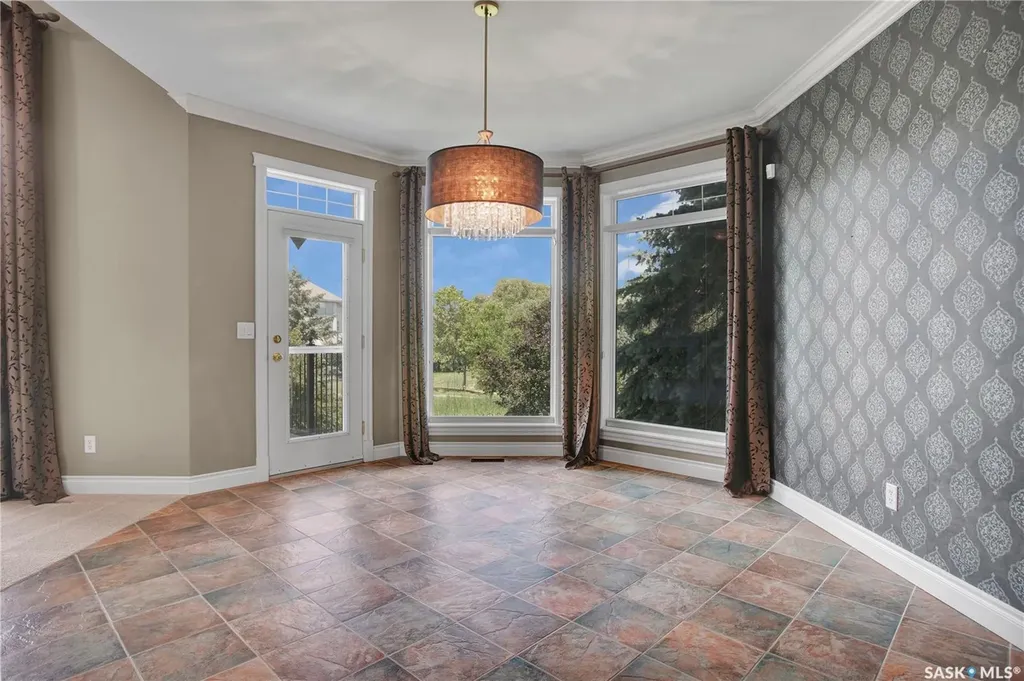 218 Horlick Crescent Saskatoon SK S7N 4R5