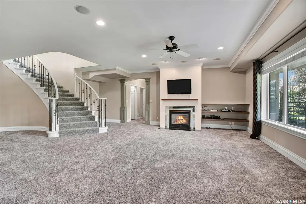 218 Horlick Crescent Saskatoon SK S7N 4R5