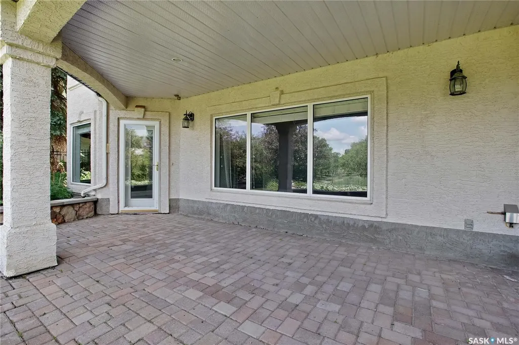 218 Horlick Crescent Saskatoon SK S7N 4R5