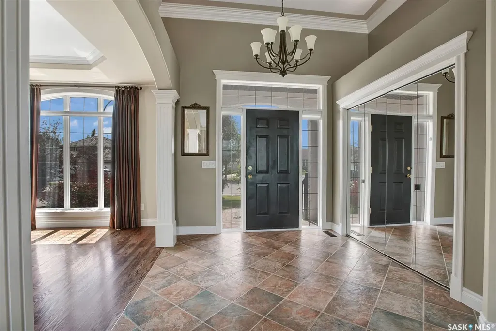 218 Horlick Crescent Saskatoon SK S7N 4R5