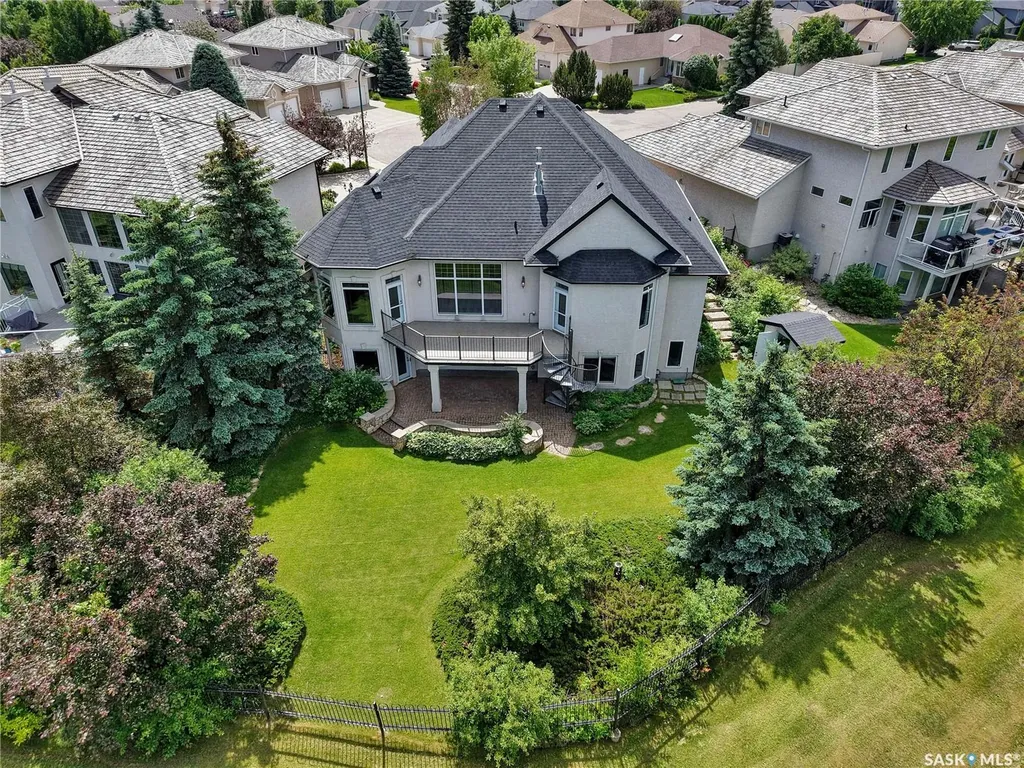 218 Horlick Crescent Saskatoon SK S7N 4R5