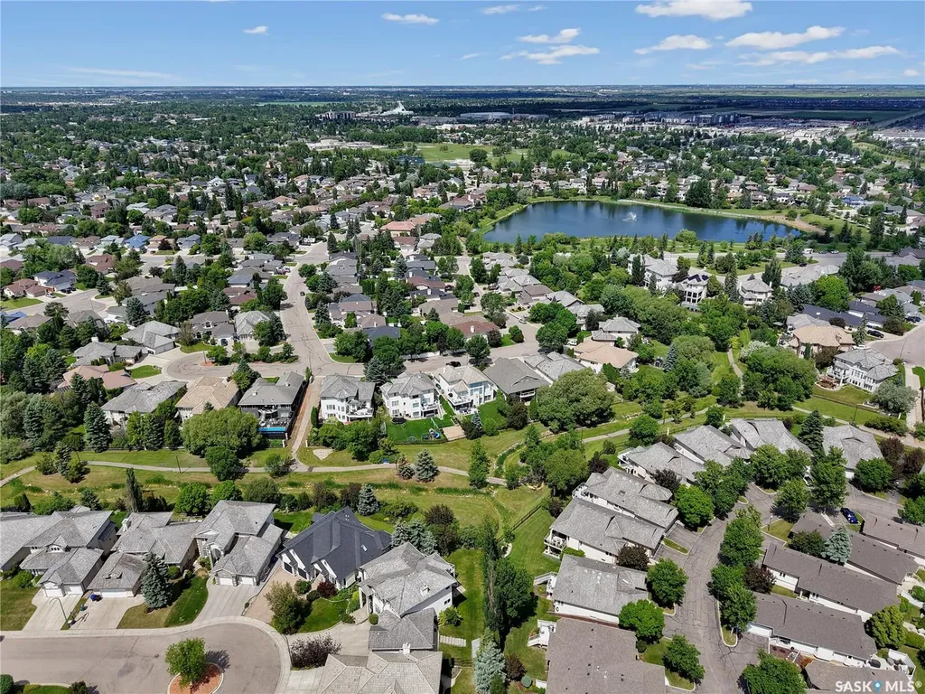 218 Horlick Crescent Saskatoon SK S7N 4R5