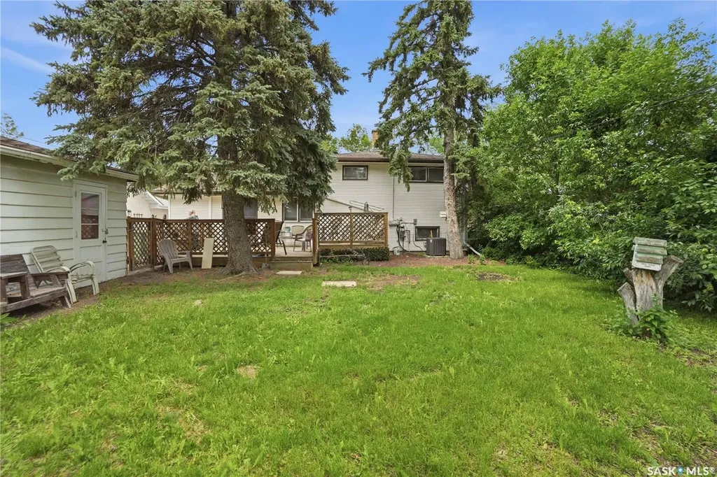 3815 Hill Avenue Regina SK S4S 0X4