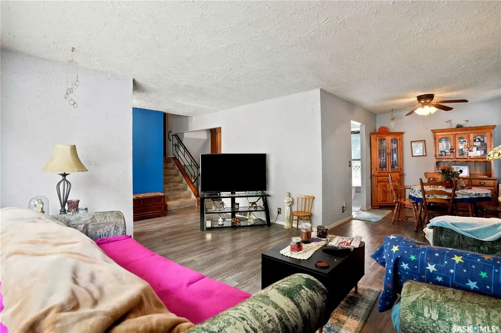 3815 Hill Avenue Regina SK S4S 0X4