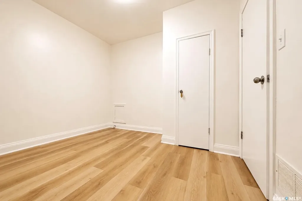 616 I Avenue S Saskatoon SK S7M 1Y8