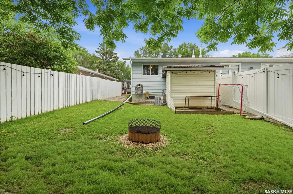 109 Church Drive Regina SK S4X 1L7