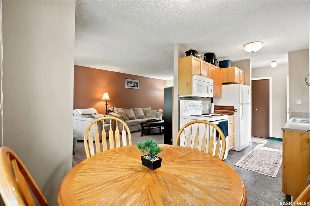 109 Church Drive Regina SK S4X 1L7