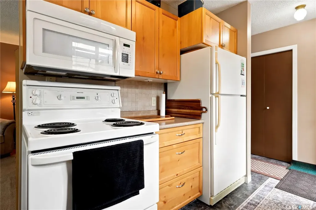 109 Church Drive Regina SK S4X 1L7