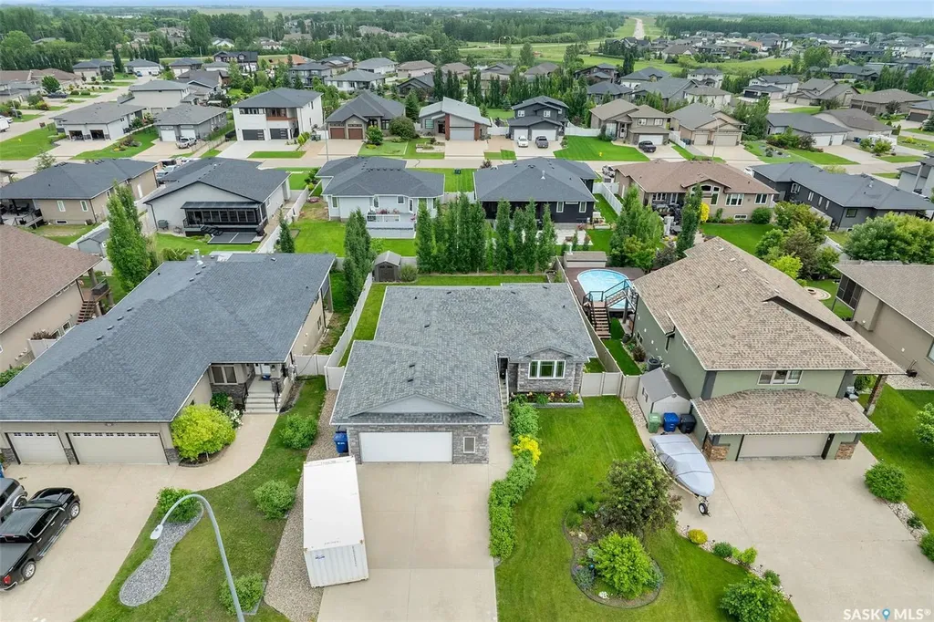 25 Emerald Hill Drive White City SK S4L 0B4